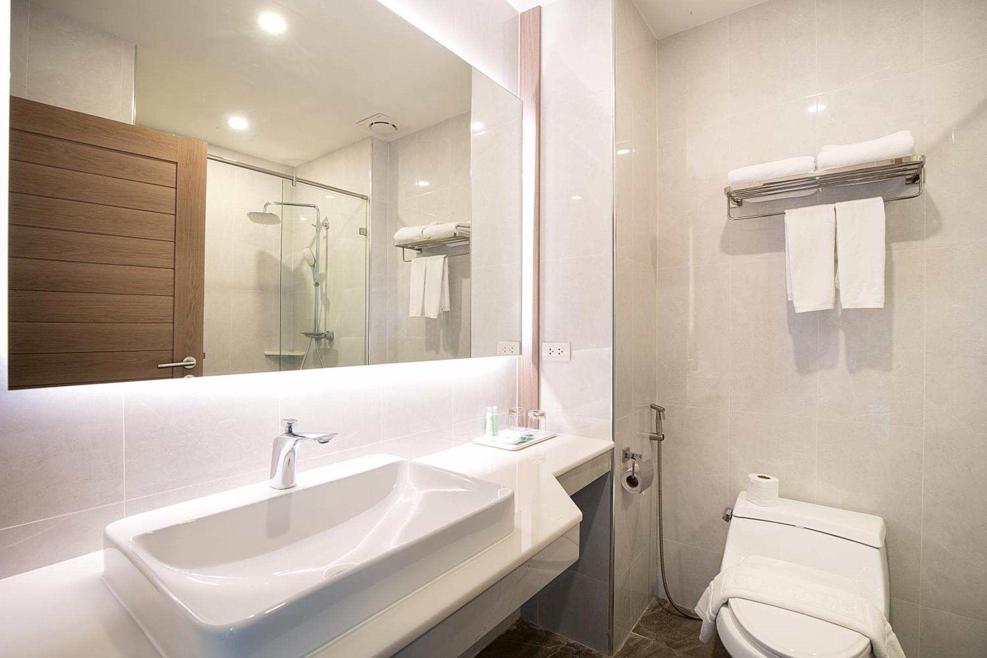 Crystal Srivaree Suvarnabhumi Hotel Ban Khlong Bang Krathiam Habitación foto